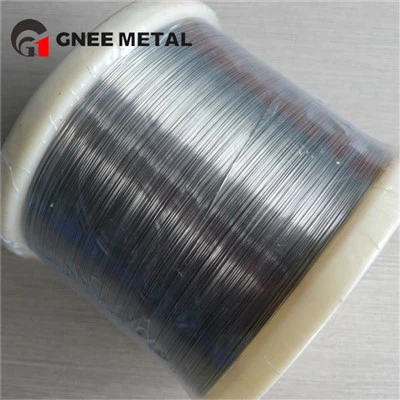 Nitinol implantovaný rovný drôt